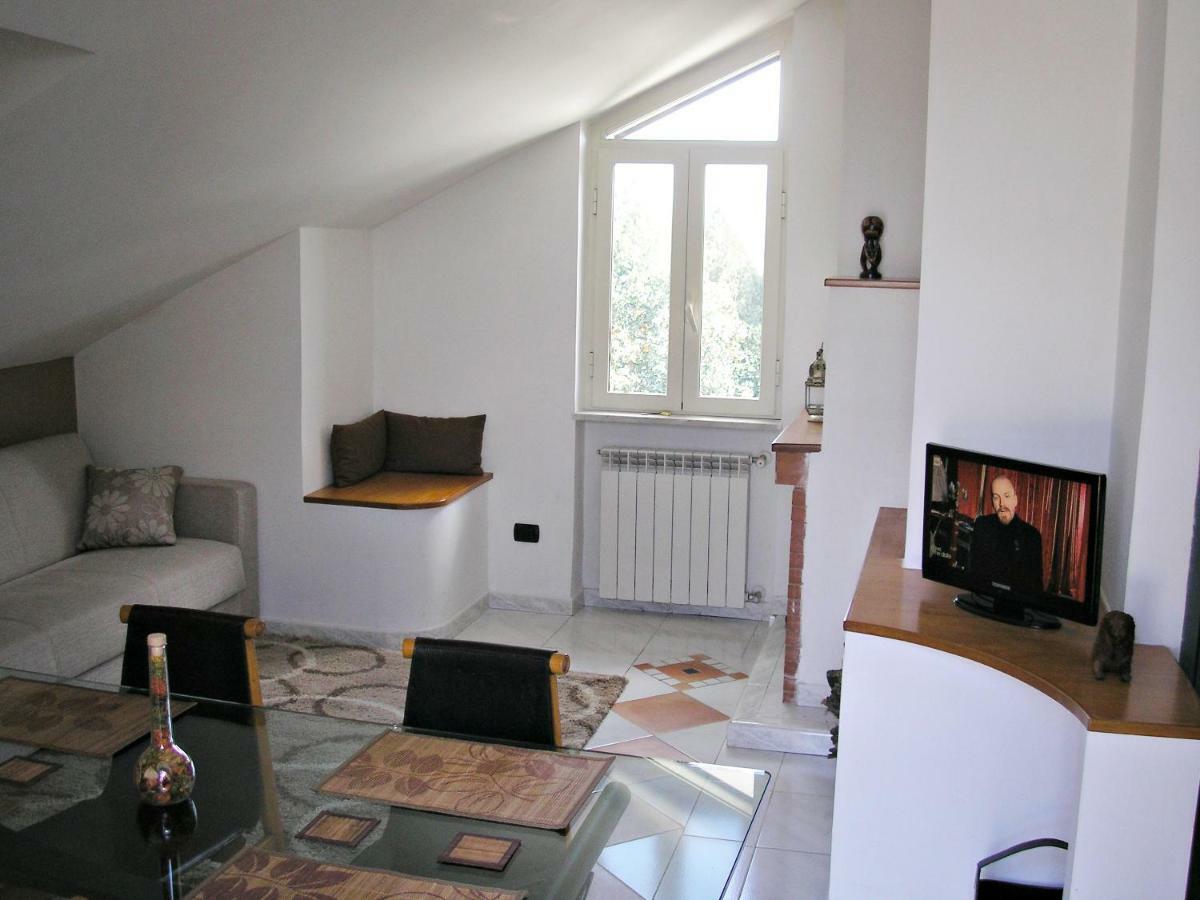 Appartamento Per 4 Persone Acerra エクステリア 写真